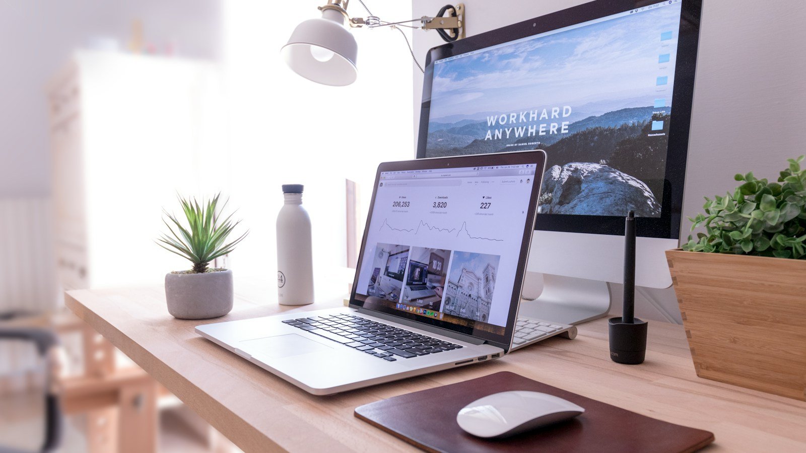 Desktop design workspace for planning multilingual Elementor pages
